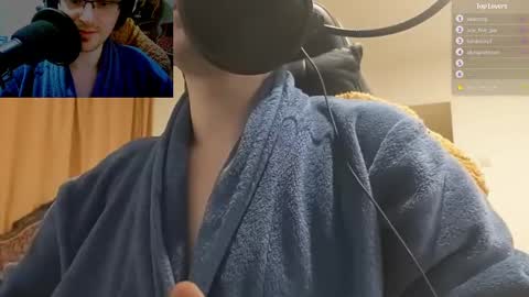 Snapshot of moonsire chatting on January 17, 2025, 10:34 pm Moonsire online show from January 17, 2025, 10:34 pm