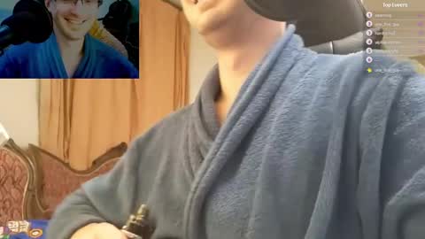 Snapshot of moonsire chatting on January 18, 2025, 1:41 am Moonsire online show from January 18, 2025, 1:41 am