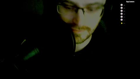 Snapshot of moonsire chatting on February 2, 2025, 7:41 am Moonsire online show from February 2, 2025, 7:41 am