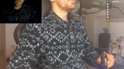 Snapshot of moonsire chatting on February 5, 2025, 8:43 am Moonsire online show from February 5, 2025, 8:43 am