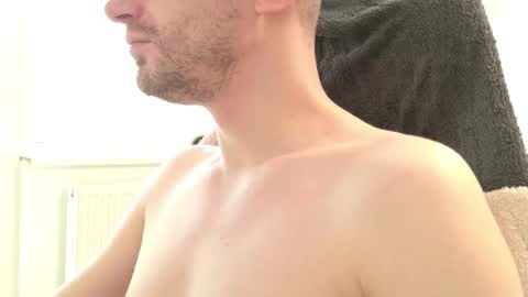 Snapshot of moonsire chatting on February 20, 2026, 6:26 am Moonsire online show from February 20, 2026, 6:26 am