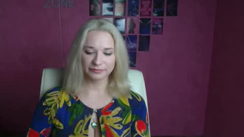 Susanna online show from April 10, 2026, 5:56 am