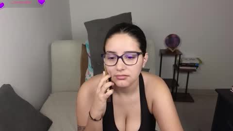 Moon Woman online show from February 22, 2026, 3:07 am