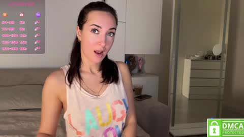 Snapshot of moorekatty chatting on December 8, 2024, 9:30 pm Please call my Kattypvt 60 tk in minut open Free Lovense control in pvt online show from December 8, 2024, 9:30 pm