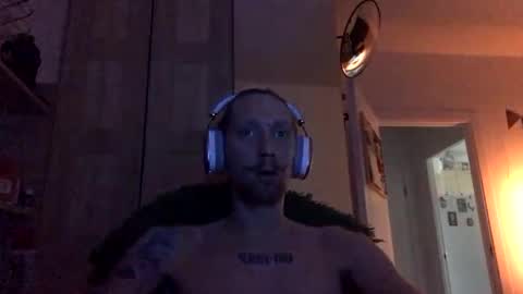 Snapshot of mopsmudrec chatting on November 9, 2025, 6:55 am mopsmudrec online show from November 9, 2025, 6:55 am