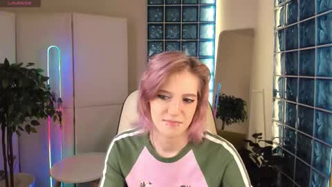 Snapshot of morgy_ chatting on September 11, 2025, 1:44 pm Morgy online show from September 11, 2025, 1:44 pm