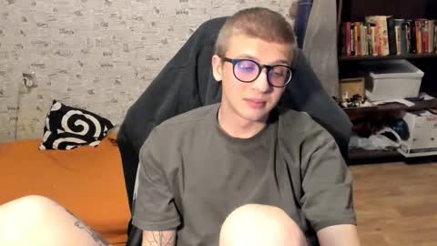 Snapshot of mortywithlove chatting on January 10, 2026, 9:05 pm Morty online show from January 10, 2026, 9:05 pm