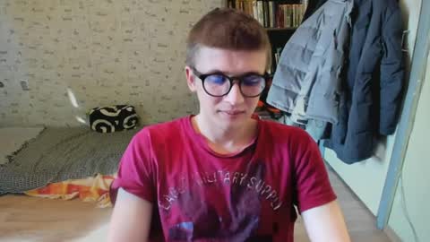 Snapshot of mortywithlove chatting on April 14, 2026, 3:23 am Morty online show from April 14, 2026, 3:23 am