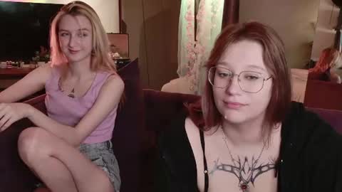 Snapshot of morvelyn chatting on June 14, 2026, 6:54 pm morvelyn online show from June 14, 2026, 6:54 pm
