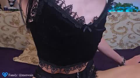 Morwain online show from November 20, 2025, 5:07 am