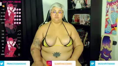 Snapshot of moshpitmami chatting on May 29, 2026, 1:58 am Indy online show from May 29, 2026, 1:58 am