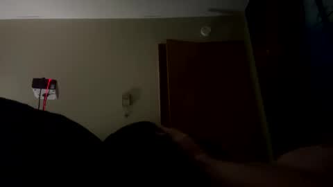 moss_mokinu online show from April 17, 2026, 7:33 am