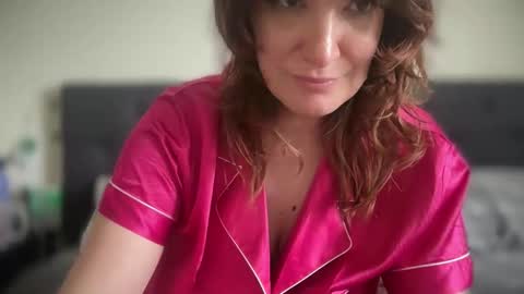 Mossy Mommy online show from April 15, 2026, 4:25 pm