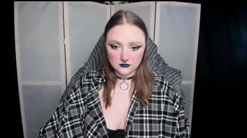 Snapshot of motorkate chatting on February 25, 2026, 8:29 pm motorkate online show from February 25, 2026, 8:29 pm