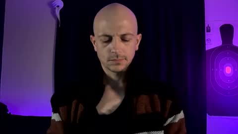 mount_vesuvius online show from October 22, 2025, 5:34 pm