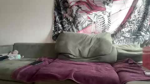 mountaiden online show from December 14, 2024, 2:53 pm