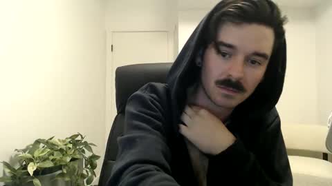 Snapshot of moustachematt chatting on May 22, 2026, 3:57 am moustachematt online show from May 22, 2026, 3:57 am