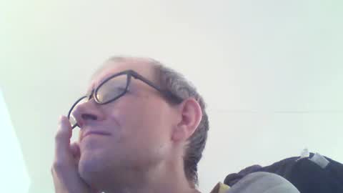 Frederik online show from June 9, 2026, 5:13 pm