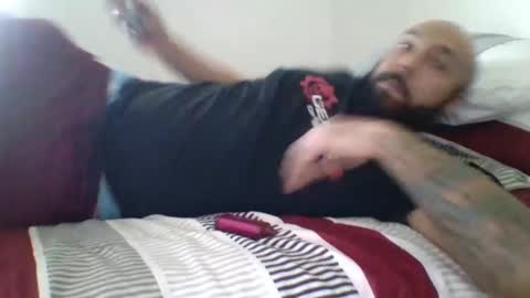 Mr8 online show from January 9, 2025, 9:05 pm