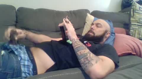 Mr8 online show from February 28, 2025, 10:06 pm