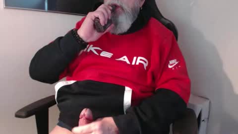 mr_boombastic2021 online show from January 6, 2026, 10:08 am