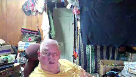 mr_canoe_licker_69 online show from December 8, 2024, 1:14 pm