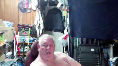 mr_canoe_licker_69 online show from December 30, 2024, 2:19 pm