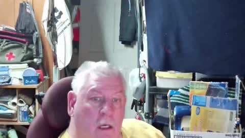 mr_canoe_licker_69 online show from January 31, 2025, 8:12 pm