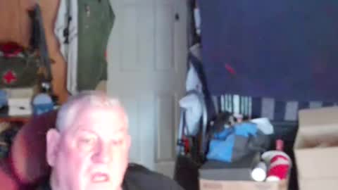 mr_canoe_licker_69 online show from February 13, 2025, 7:42 pm