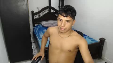 Snapshot of mr_cock_28 chatting on February 13, 2025, 5:37 am mr_cock_28 online show from February 13, 2025, 5:37 am