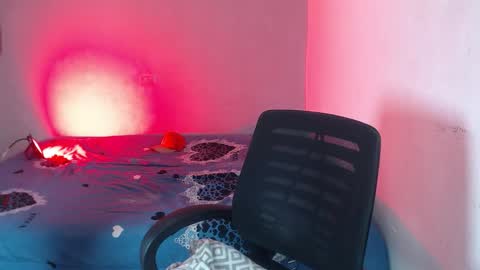 Snapshot of mr_cock_28 chatting on November 9, 2025, 3:05 am mr_cock_28 online show from November 9, 2025, 3:05 am