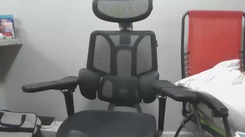 Snapshot of mr_diego69 chatting on May 27, 2026, 2:52 am Diego69 online show from May 27, 2026, 2:52 am