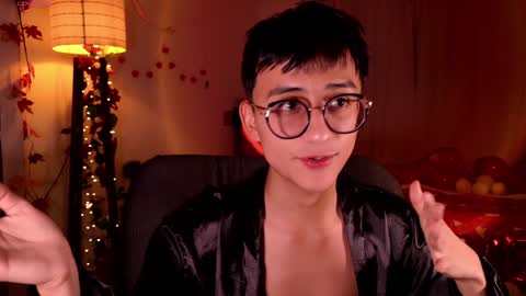 Mr Evans online show from February 6, 2025, 3:52 pm