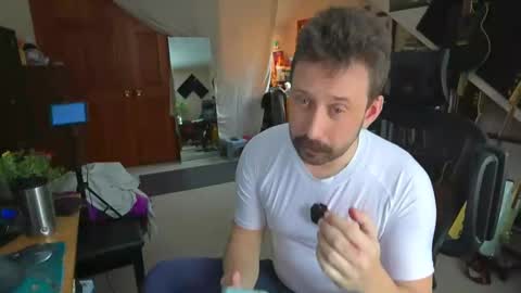 ninko online show from February 1, 2025, 5:47 pm