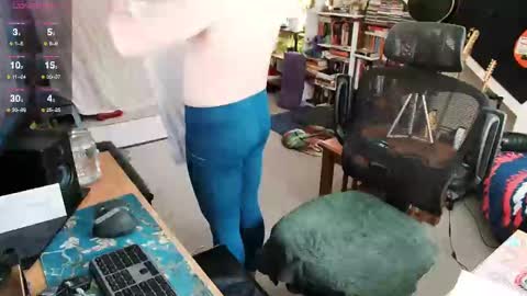 ninko online show from February 16, 2025, 4:42 pm