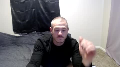 Snapshot of mr_j_showoff chatting on December 18, 2024, 1:45 pm whateveryouwant online show from December 18, 2024, 1:45 pm