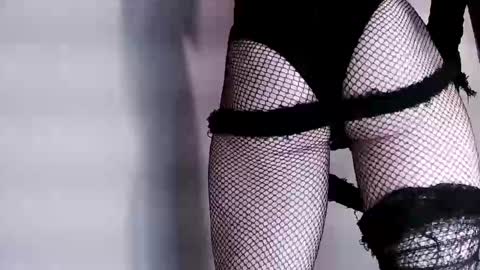 Snapshot of mr_j_showoff chatting on January 9, 2025, 5:43 pm whateveryouwant online show from January 9, 2025, 5:43 pm