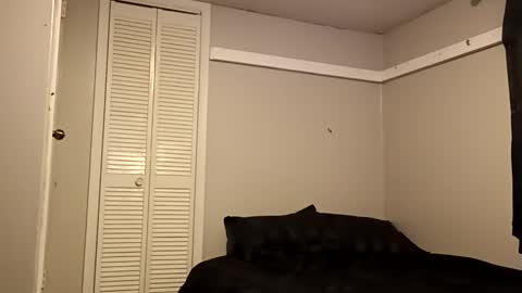 Snapshot of mr_j_showoff chatting on January 17, 2025, 11:17 am whateveryouwant online show from January 17, 2025, 11:17 am