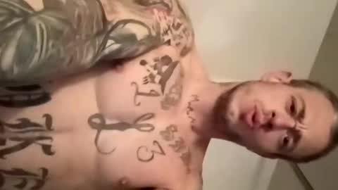 Snapshot of mr_j_showoff chatting on February 3, 2025, 7:42 pm whateveryouwant online show from February 3, 2025, 7:42 pm