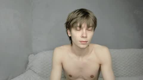 Makentoshi online show from April 11, 2026, 2:16 am