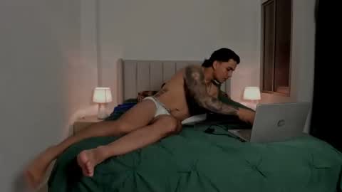 mr_maximo online show from March 1, 2026, 4:14 am