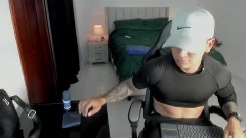 mr_maximo online show from May 29, 2026, 3:26 am