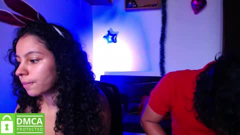 Snapshot of mr_mrscurie chatting on January 5, 2025, 10:19 pm Mr  Mrs Curie online show from January 5, 2025, 10:19 pm