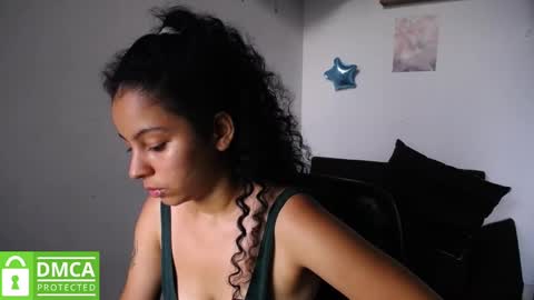 Snapshot of mr_mrscurie chatting on January 11, 2025, 10:40 pm Mr  Mrs Curie online show from January 11, 2025, 10:40 pm