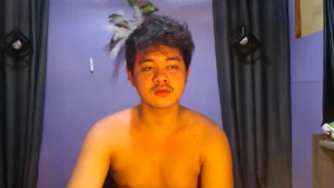 mr_olivercummerx online show from November 13, 2025, 2:49 pm