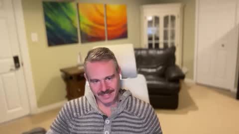 mr_r3 online show from December 23, 2025, 3:04 am