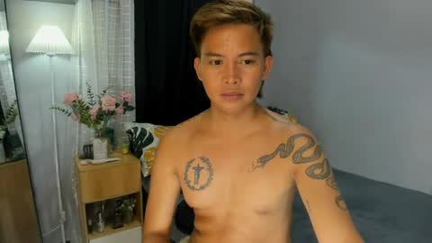 KYLE online show from April 20, 2026, 2:42 pm