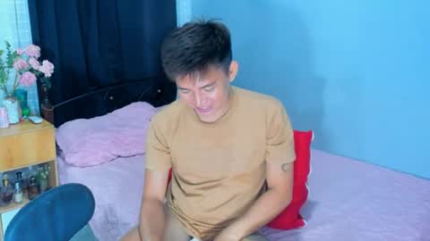 Snapshot of mr_squidcock chatting on June 13, 2026, 2:26 pm KYLE online show from June 13, 2026, 2:26 pm