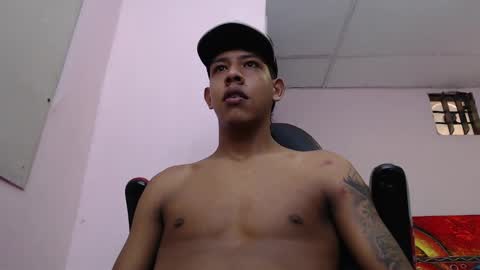 Snapshot of mr_stiven_ chatting on January 24, 2025, 3:00 am mr_stiven_ online show from January 24, 2025, 3:00 am