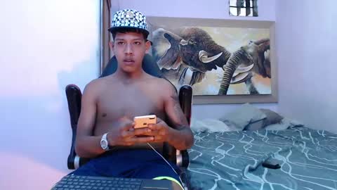 Snapshot of mr_stiven_ chatting on March 6, 2025, 6:41 am mr_stiven_ online show from March 6, 2025, 6:41 am